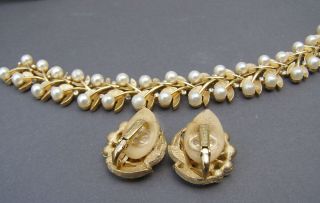 Vintage Crown Trifari Faux Pearl Rhinestone Leaf Necklace earrings Bracelet Set 3