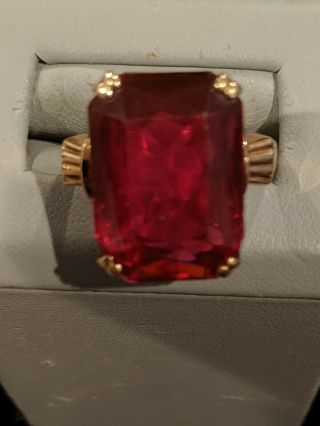 Vintage Asco 10kt Gold Heavy Red Ruby Ring - 5.  8 Grams - Size 7