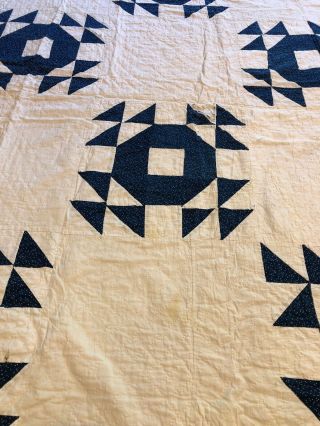 VINTAGE Blue And White Quilt 80 