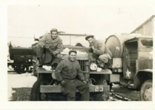 Org Wwii Photo: American Gi’s Posing With Transport Truck