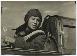 Wwii Large Size Photo: Russian Air Force Pilot In Aircraft Cockpit
