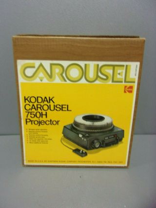 Vintage Kodak Carousel 750h Slide Projector W/ Remote & Tray.  Fully