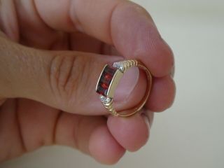 Vintage 9ct Gold Baguette Garnet & Diamond Ring