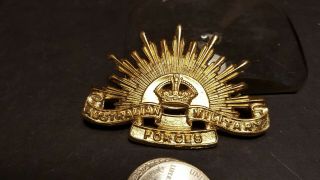 Vintage Australian Military Forces Metal Badge Pin Medal