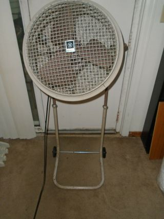 Vintage Industrial Electric Westinghouse Floor Fan On Stand 1940s Or Early 50s