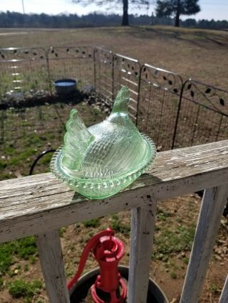 Vintage Indiana Glass Pastel Green w/box Ultra Rare Hen on Nest Won ' t last long 4