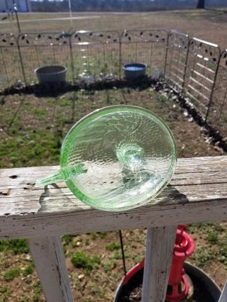 Vintage Indiana Glass Pastel Green w/box Ultra Rare Hen on Nest Won ' t last long 5