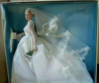 Rare GRACE KELLY - THE BRIDE SILKSTONE Barbie - NRFB - Gold Label - T7942 4