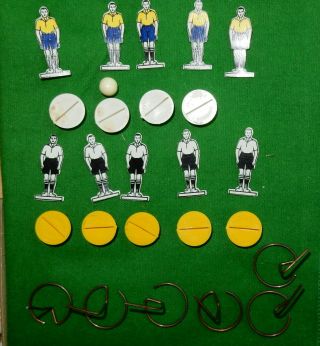 VINTAGE SUBBUTEO FIVESIDES FIVE - A - SIDE DELUXE BOXED SET CELLULOID PLAYERS BOXED 5