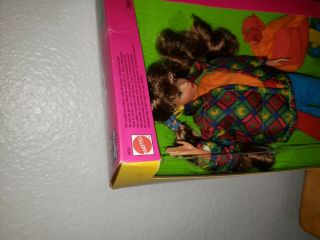 1990 United Colors of Benetton Teresa Doll,  Mattel 9408,  Barbie,  Foreign 3