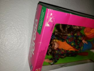 1990 United Colors of Benetton Teresa Doll,  Mattel 9408,  Barbie,  Foreign 4