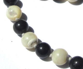 32 " Hand - Knotted Necklace Of Old Mother Of Pearl/onyx Vintage Beads