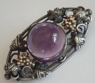 ANTIQUE ARTS & CRAFTS HAND WROUGHT STERLING SILVER GOLD NATURAL AMETHYST BROOCH 2