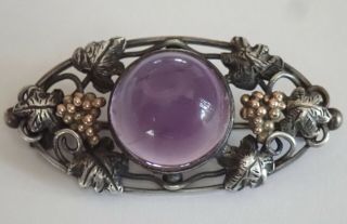 ANTIQUE ARTS & CRAFTS HAND WROUGHT STERLING SILVER GOLD NATURAL AMETHYST BROOCH 7
