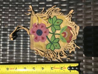 Vintage Native American beaded pouch w colorful flowers antique 6