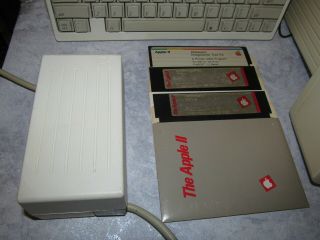 - Vintage Apple IIc A2S4000 w/ Monitor,  Power Supply & Disks - no stand 2