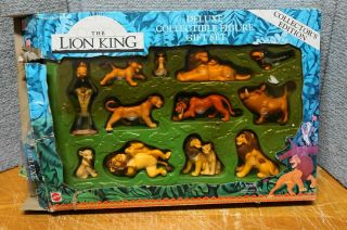 Vintage 1994 Disney The Lion King 12 Piece Deluxe Collectible Figure Gift & Box
