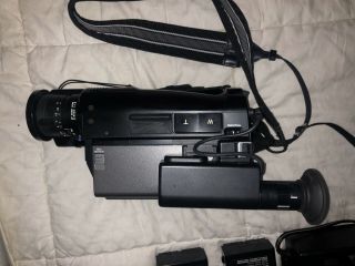 Vintage Zenith VM6200 Compact VHS Camcorder with all accessories 5