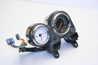 Suzuki Sv650n Clocks Instrument Cluster Gauges Speedometer Kmh 1999 - 2002 Rare
