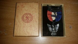 Vintage Boy Scouts Bsa Eagle Scout Medal And Box 1 1940s 50s