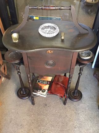 Vintage Cushman Humidor Wood Cabinet Removable Dual Ash Trays Pipe Cigar Smoker