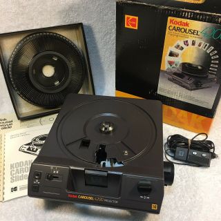 Vintage Kodak Carousel 4200 Slide Projector W/ Remote,  Lens,  & 140 Slide Tray
