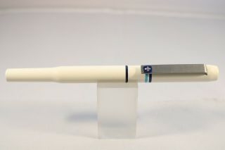 Vintage (1984) Parker 25 Extra Fine Fountain Pen,  Epoxy Matt White & Blue Lines 3