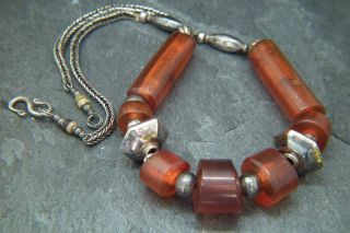 Lovely Antique Or Vintage Solid Silver & Amber Bead Anglo Indian Necklace Chain
