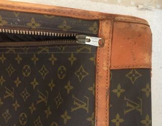 Louis Vuitton large suitcase vintage 1970s,  a great classic 5
