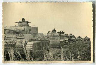 German Wwii Archive Photo: Convoy Of Panzer Iii Tanks On The Move