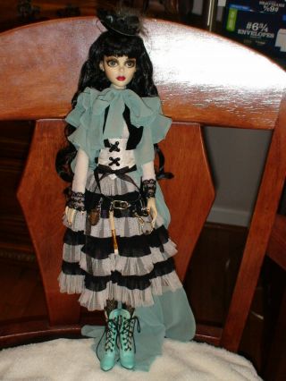 Tonner Wilde Evangeline Ghastly A Tangled Web Rare