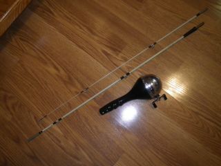 Vintage Great Lakes Products Whirlaway Fishing Reel And Rod Detroit,  Mich Usa