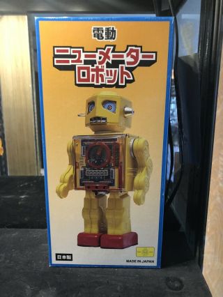 Rare Metal House Yellow Meter Robot 2