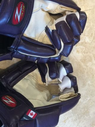 ❤️VINTAGE 2003 NHL Anaheim Mighty Ducks Z Air Easton Hockey Gloves 14.  5 7