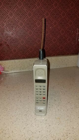 Vintage Classic Brick Phone Cell Phone 1980 