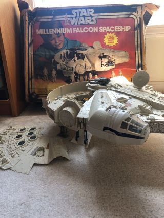 Vintage Star Wars Millennium Falcon Spaceship