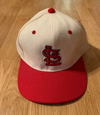 Vintage 90s Era St.  Louis Cardinals Snapback Cap Hat