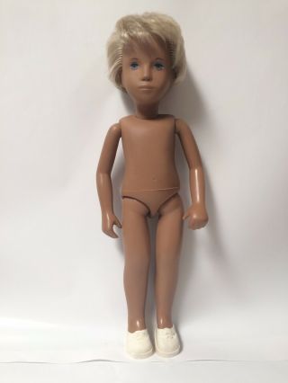 Vintage 16 - 1/2” Blonde Sasha Doll Unmarked