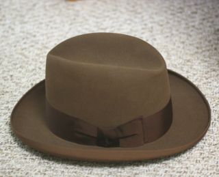 Mens 7 3/8 Vintage Dobbs Fifth Avenue Brown Fur Felt Fedora Hat Shape