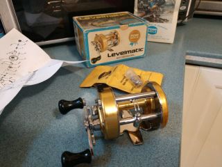 Vintage Penn 940 Levelmatic Bait Casting Reel In The Box Made In Usa