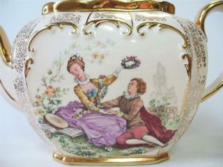 Vintage Sadler Teapot Cube Courting Couple 2337 Gold Gilt