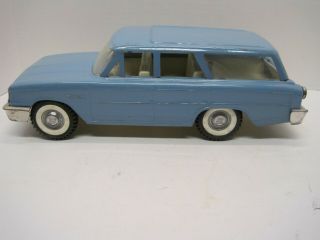 Vintage Large Buddy L 1963 Ford Station Wagon W/ Movable Tailgate & Tow Hitch