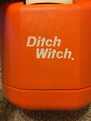 Vintage Gott Tip N Tap Water Jug Cooler 5 - Quart Model 1505 Orange Ditch Witch 2