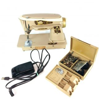 Singer 500a Slant - O - Matic Rocketeer Vintage Sewing Machine W/ Pedal Cord