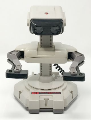 Vintage 1980s R.  O.  B.  Nes Nintendo Robotic Operating Buddy Scp