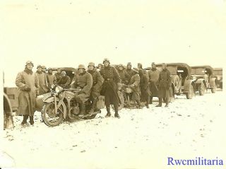 Port.  Photo: Best Wehrmacht Troops W/ Motorcycles (wh - 54747) & Cars In Winter