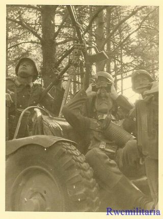 Port.  Photo: Alarm Wehrmacht Soldiers W/ M.  G.  13 Aa Machine Gun In Pkw Car