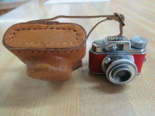 Vintage Rare Red Hit Miniature Japan Spy Camera With Case,  Film In Camera