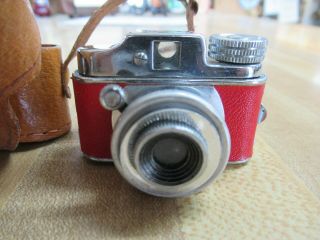 Vintage Rare Red HIT Miniature Japan Spy Camera with Case,  Film in Camera 3