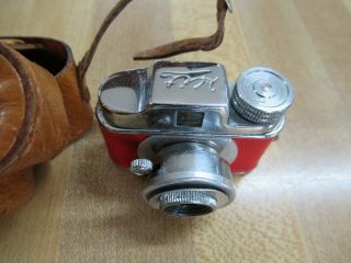 Vintage Rare Red HIT Miniature Japan Spy Camera with Case,  Film in Camera 4